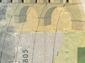 Euro Banknote Bombing. Pintando monigotes billetes.