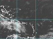 Aviso lluvias onda tropical sobre República Dominicana.