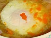 Sopa verduras jamon huevo poche