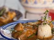 Manitas Cerdo Salsa Tomate