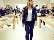 Angela Ahrendts, única mujer equipo Apple gana Cook