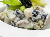 Ensalada apio, nueces queso aliño yogur