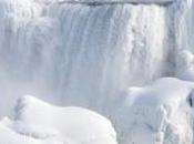 Temporal frío polar congela cataratas Niágara