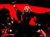Madonna presenta firma cosméticos Japón