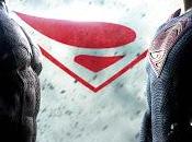 Batman Superman: amanecer justicia. Dinero superpoder.
