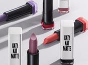 Colección Katy Perry junto Covergirl: