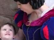 Niño autismo verbal enamora Blancanieves