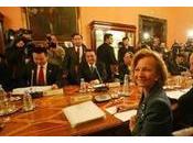 España Zapatero continúa lamiendo botas poderosos mundo