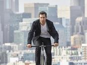 Google Levi's crean cazadora responde teléfono