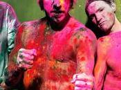 Chili Peppers lanzan nuevo single Turn Red'