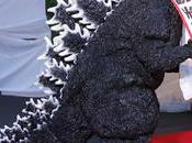 Godzilla después años adquiere ciudadanía japonesa.