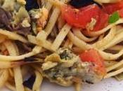 Tallarines alcachofas, tomate, jamón serrano albahaca