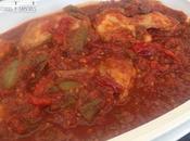 Conejo salsa tomate