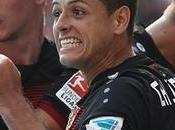 Bayer Leverkusen Hamburgo, Chicharito asistencia