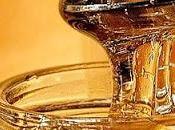 Miel, eficaz remedio contra afecciones urinarias Honey, effective remedy urinary tract infections.