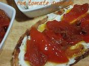 Tosta brandada bacalao tomate guisado