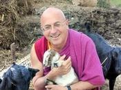 monje budista Matthieu Ricard sobre profunda incongruencia tratamos animales