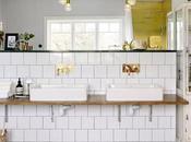 baño lujo bronces mármol verde.