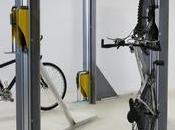 Parkis, sistema almacenamiento vertical para bicicletas asistencia eléctrica