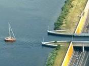 sorprendente puente submarino Holanda parece ilusión óptica