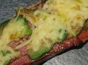 Tosta aguacate, bacon queso