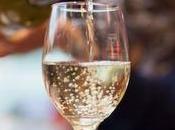 ¿Qué causa dolor hombro después beber alcohol?