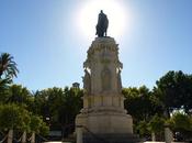 Arte sobre pavimento Plaza Nueva.