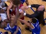 brutal pelea puñetazos duelo entre Toronto Raptors Chicago Bulls #NBA #Deportes (VIDEO)