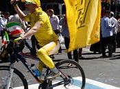 Irán exhibe misiles cánticos “muerte Israel”