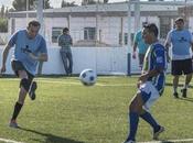 Omar Gutierrez llega Piedra Aguila para jugar partido fútbol