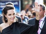 Angelina Jolie, centra equilibrio familia
