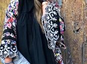 Flores with black