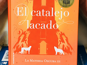 catalejo lacado Philip Pullman Reseña Libro