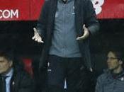 Sevilla destituye Eduardo Berizzo