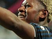 Lobos BUAP presenta delantero ecuatoriano