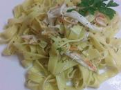Tagliatelle surimi ajillo