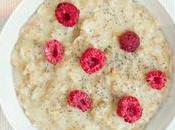 Porridge cebada nueces macadamia fresas liofilizadas