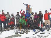 socios Club Señal Camino realizan rutas nieve
