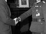 Führer condecora Rommel Hojas Roble 20/03/1941.