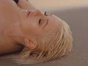 Christina Aguilera presenta balada ‘Twice’