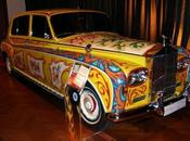 OBJETOS CAROS MUNDILLO ROCK Hace poco subastó mesa cocina suicidó Curtis (Joy Division) 1980, cual finalmente vendió algo menos diez euros. Poca cosa comparada llegado a...