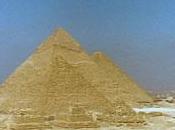 ¿Quién construyó pirámides?