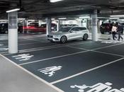 Volvo crea señales parking familiar inclusivas para reflejar nuevos modelos familia