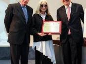 Recuperan biblioteca Borges