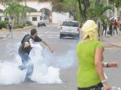 Tres heridos durante protestas UASD