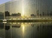 Protestas frente proposición Parlamento Europeo para ampliar derechos consumidores