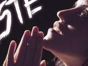 Youtuber mexicana hace controversia biblia “Dios existe”