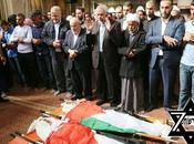 Gazaties exigen bombardear aviv tras muerte terroristas eliminados ataque aéreo israelí.