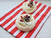 Mini pavlovas arándanos pistachos Degustabox