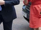 Guillermo Máxima Holanda están Londres para boda real. estilo Princesa Orange-Nassau